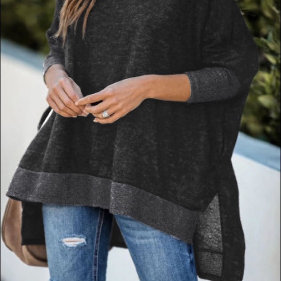 NEW‼️Black Turtleneck Bat Sleeve Tunic - sweater - Picture 4 of 9